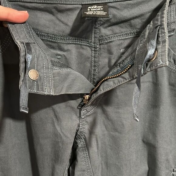 Kuhl Roll Up Cargo Outdoor Convertible Hiking Pants Size 8 Short - Picture 8 of 8